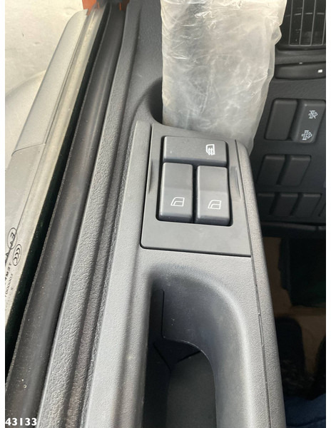 진공 흡입 트럭 Volvo FE 320 DHM 8m³ Kolkenzuiger : 사진 17 진공 흡입 트럭 Volvo FE 320 DHM 8m³ Kolkenzuiger : 사진 17