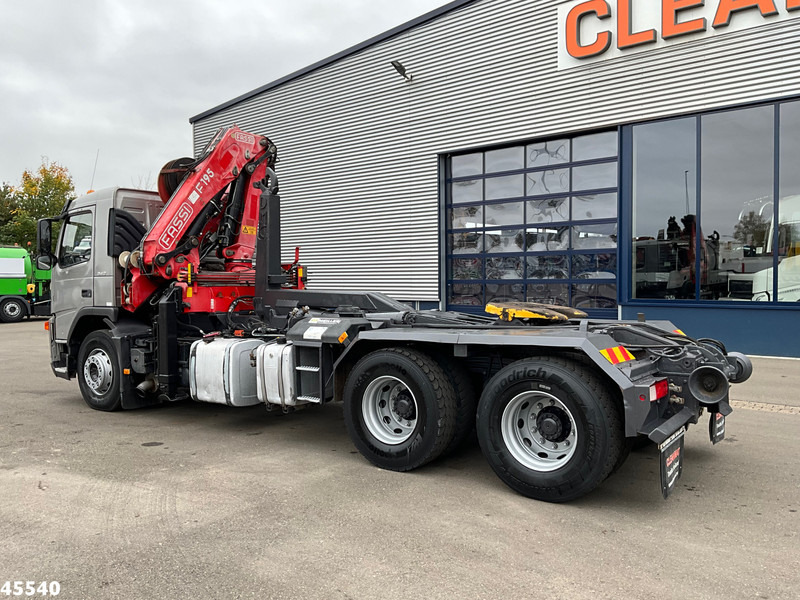 Volvo FM 340 6x4 Fassi 19 Tonmeter laadkraan - 후크 리프트 트럭, 크레인 트럭 : 사진 2 Volvo FM 340 6x4 Fassi 19 Tonmeter laadkraan - 후크 리프트 트럭, 크레인 트럭 : 사진 2