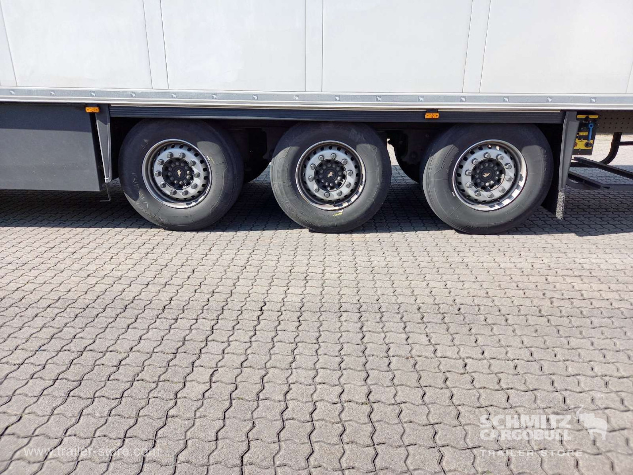 SCHMITZ Auflieger Tiefkühler Standard Double deck - 등온 세미 트레일러 : 사진 2 SCHMITZ Auflieger Tiefkühler Standard Double deck - 등온 세미 트레일러 : 사진 2