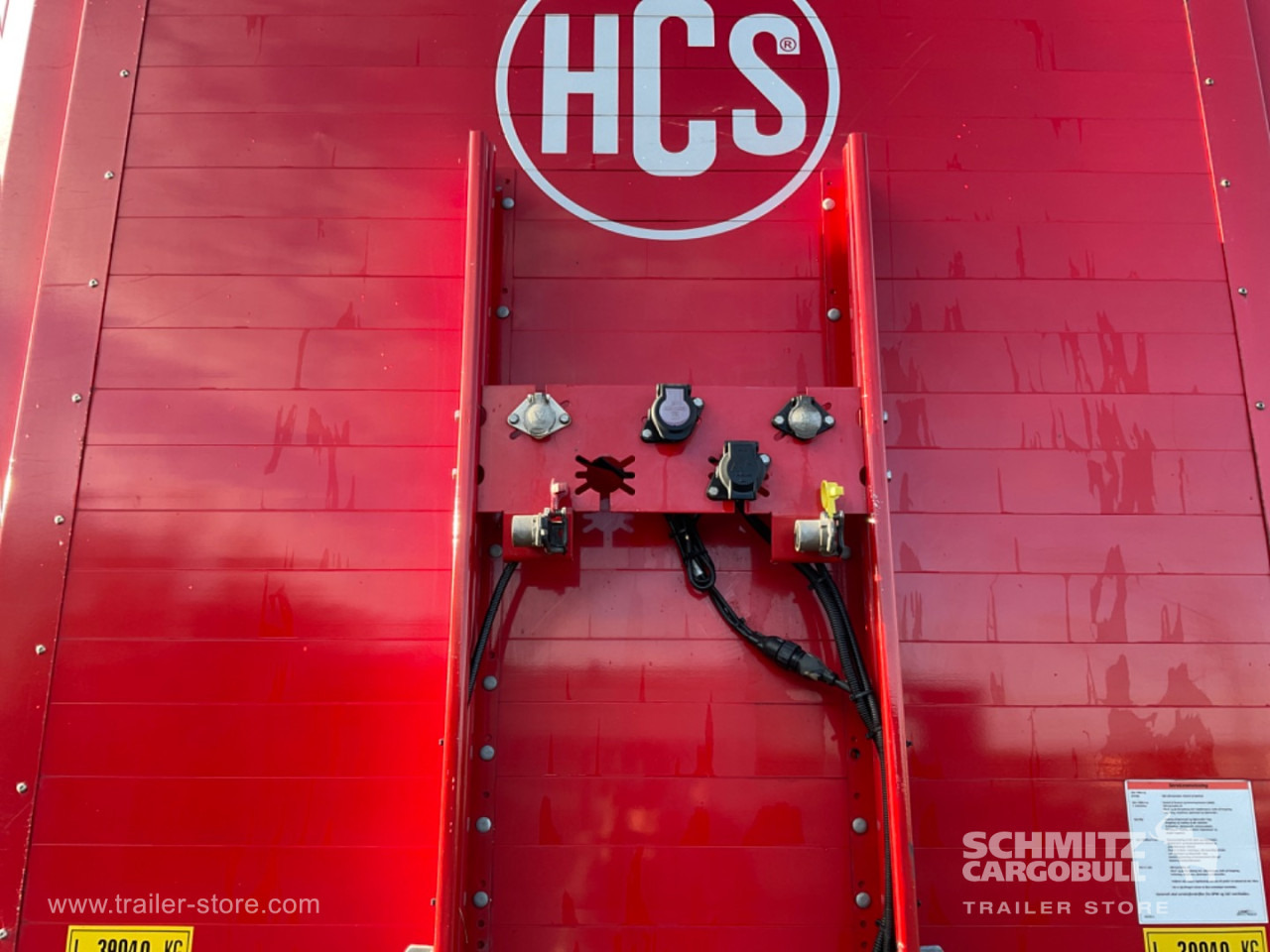 Curtainsider Standard Forklift holder - 커튼사이더 세미 트레일러 : 사진 4 Curtainsider Standard Forklift holder - 커튼사이더 세미 트레일러 : 사진 4