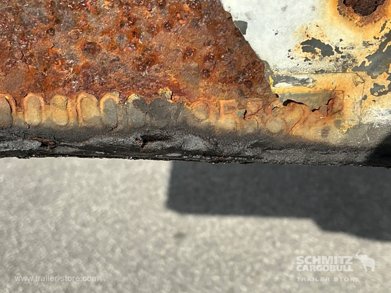 KRONE Dryfreight Standard Taillift - 밀폐형 박스 세미 트레일러 : 사진 5 KRONE Dryfreight Standard Taillift - 밀폐형 박스 세미 트레일러 : 사진 5