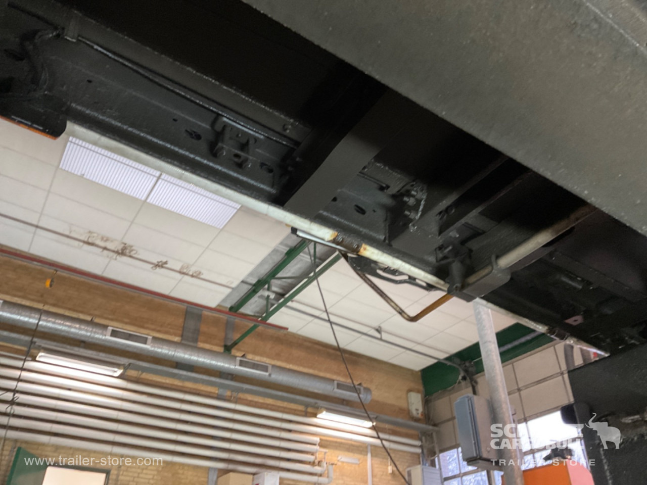 SCHMITZ Curtainsider Standard Forklift holder - 커튼사이더 세미 트레일러 : 사진 2 SCHMITZ Curtainsider Standard Forklift holder - 커튼사이더 세미 트레일러 : 사진 2