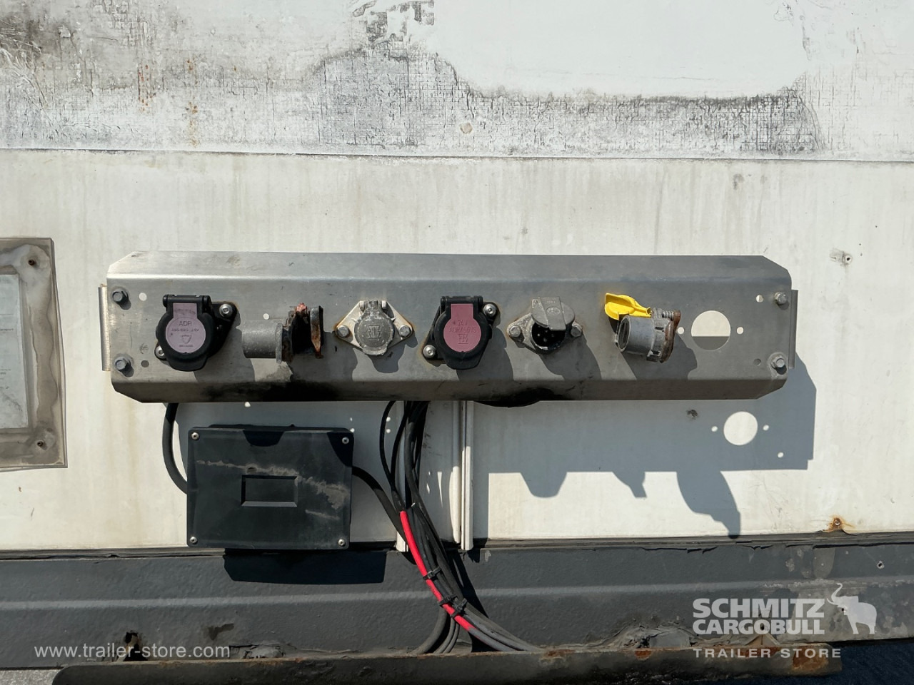 TALSON Dryfreight Standard - 밀폐형 박스 세미 트레일러 : 사진 3 TALSON Dryfreight Standard - 밀폐형 박스 세미 트레일러 : 사진 3