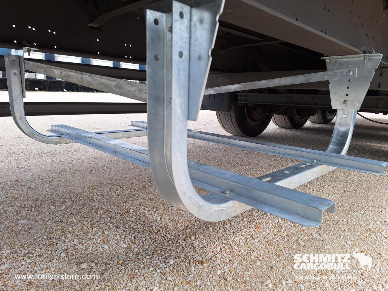 SCHMITZ Curtainsider Mega - 커튼사이더 세미 트레일러 : 사진 2 SCHMITZ Curtainsider Mega - 커튼사이더 세미 트레일러 : 사진 2