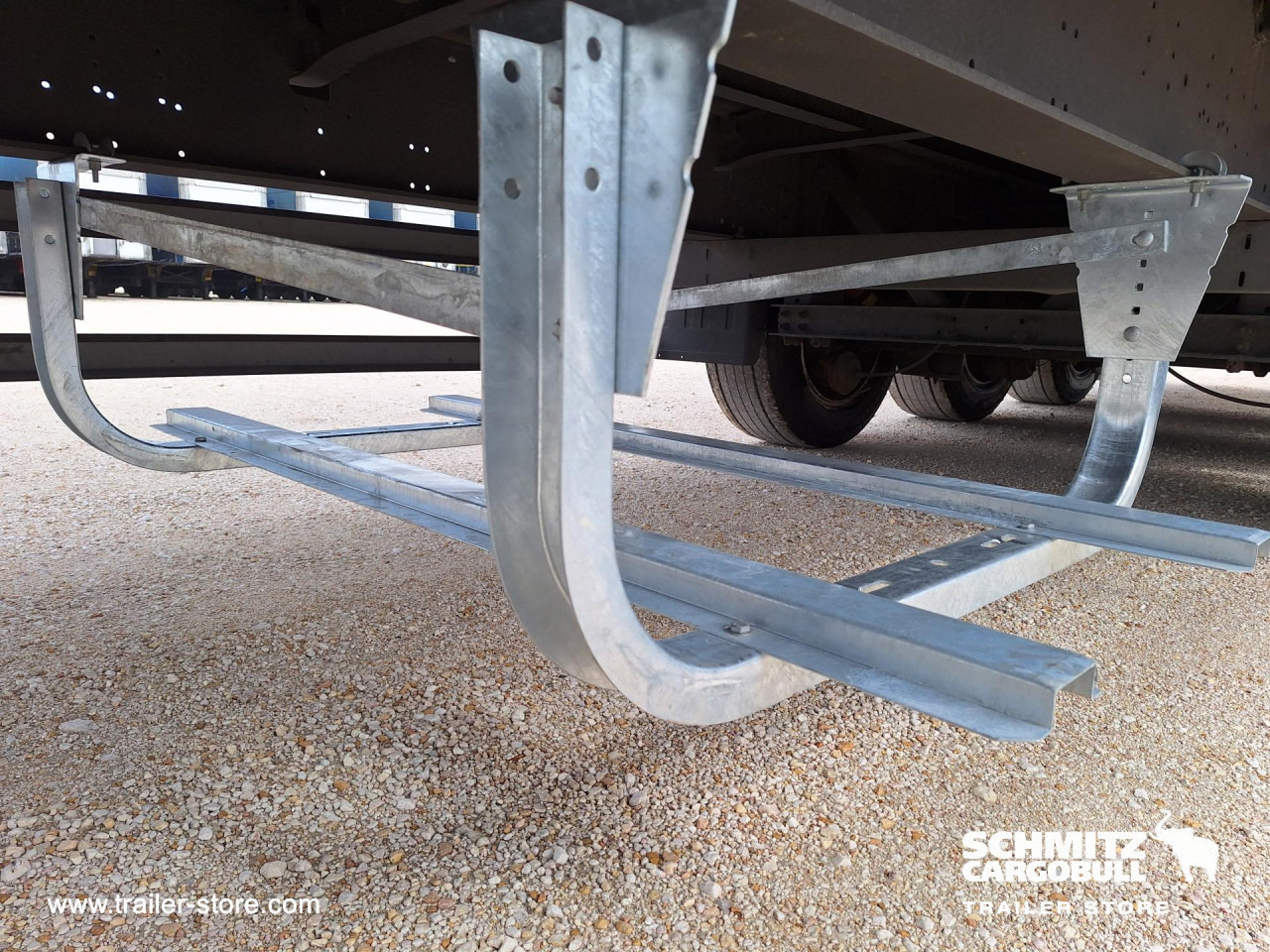 SCHMITZ Curtainsider Mega - 커튼사이더 세미 트레일러 : 사진 3 SCHMITZ Curtainsider Mega - 커튼사이더 세미 트레일러 : 사진 3