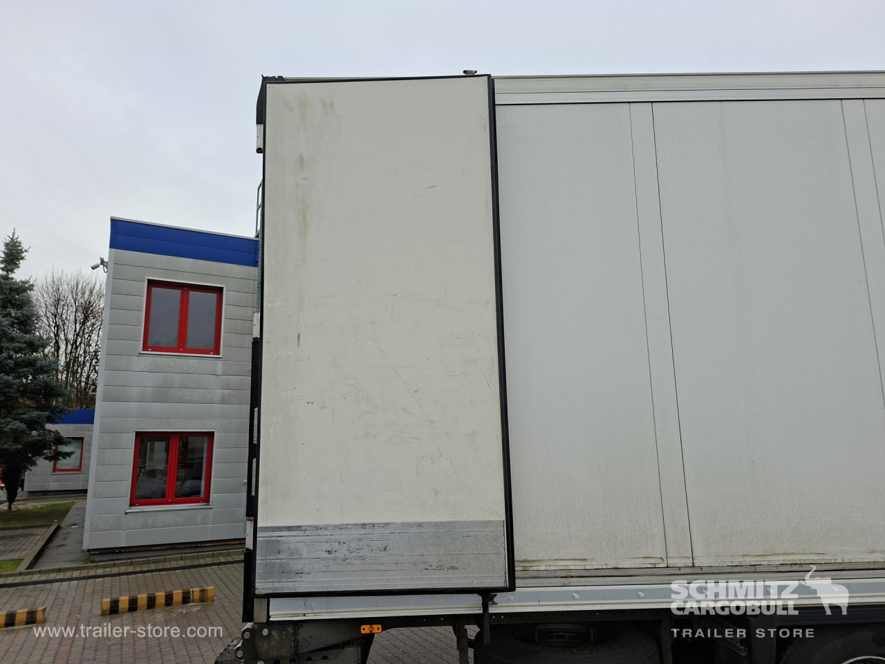 SCHMITZ Reefer Multitemp - 등온 세미 트레일러 : 사진 2 SCHMITZ Reefer Multitemp - 등온 세미 트레일러 : 사진 2
