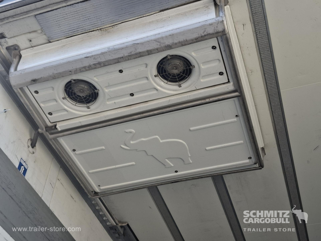 SCHMITZ Reefer Multitemp - 등온 세미 트레일러 : 사진 4 SCHMITZ Reefer Multitemp - 등온 세미 트레일러 : 사진 4