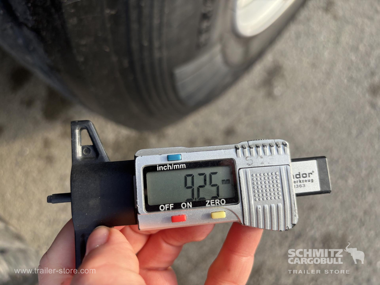 SCHMITZ Curtainsider Standard - 커튼사이더 세미 트레일러 : 사진 3 SCHMITZ Curtainsider Standard - 커튼사이더 세미 트레일러 : 사진 3