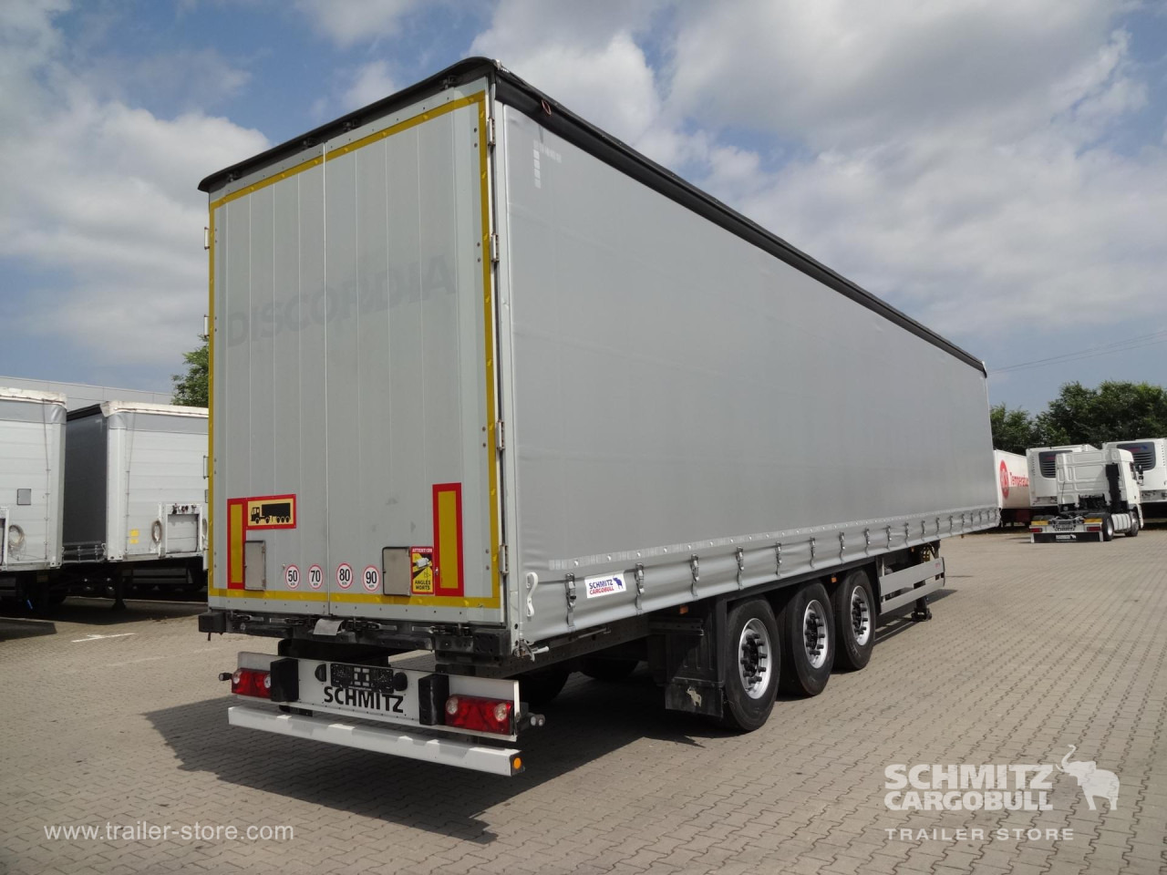 SCHMITZ Curtainsider Standard - 커튼사이더 세미 트레일러 : 사진 1 SCHMITZ Curtainsider Standard - 커튼사이더 세미 트레일러 : 사진 1