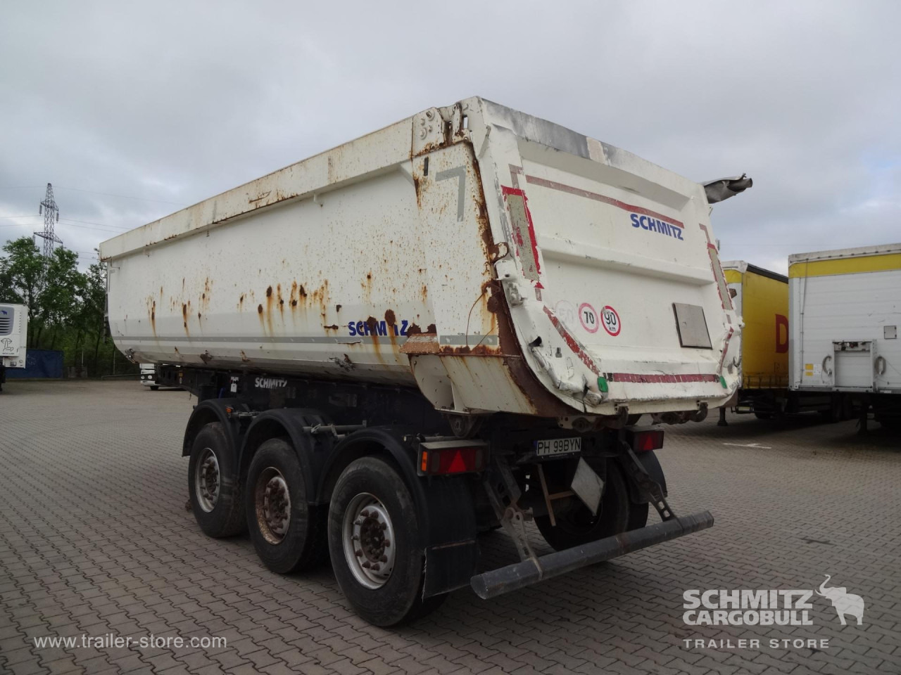 SCHMITZ Tipper Steel half pipe body 28m³ - 덤프 세미 트레일러 : 사진 1 SCHMITZ Tipper Steel half pipe body 28m³ - 덤프 세미 트레일러 : 사진 1