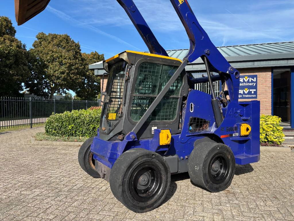 스키드 스티어 로더 Bobcat S 770 : 사진 13