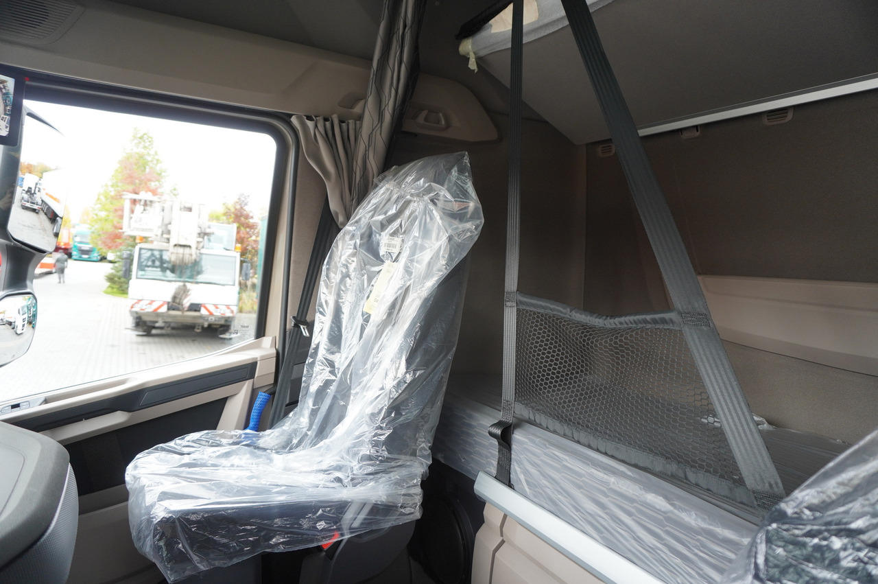 신규 냉동탑차 DAF NEW XG 480 6×2 / 2025 / KRONE 20 EPAL Doppelstock Refrigerator / Thermoking T-1000R / No mileage / steered axle : 사진 22 신규 냉동탑차 DAF NEW XG 480 6×2 / 2025 / KRONE 20 EPAL Doppelstock Refrigerator / Thermoking T-1000R / No mileage / steered axle : 사진 22