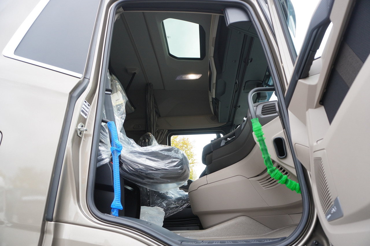 신규 냉동탑차 DAF NEW XG 480 6×2 / 2025 / KRONE 20 EPAL Doppelstock Refrigerator / Thermoking T-1000R / No mileage / steered axle : 사진 30 신규 냉동탑차 DAF NEW XG 480 6×2 / 2025 / KRONE 20 EPAL Doppelstock Refrigerator / Thermoking T-1000R / No mileage / steered axle : 사진 30