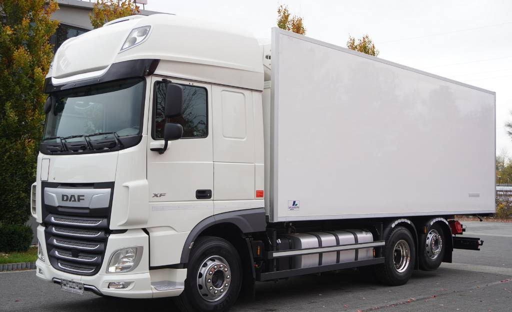 DAF XF 450 6×2 E6 / Refrigerator Lacapitaine / ATP/FRC to 2027 / 18 pallets - 냉동탑차 : 사진 1 DAF XF 450 6×2 E6 / Refrigerator Lacapitaine / ATP/FRC to 2027 / 18 pallets - 냉동탑차 : 사진 1