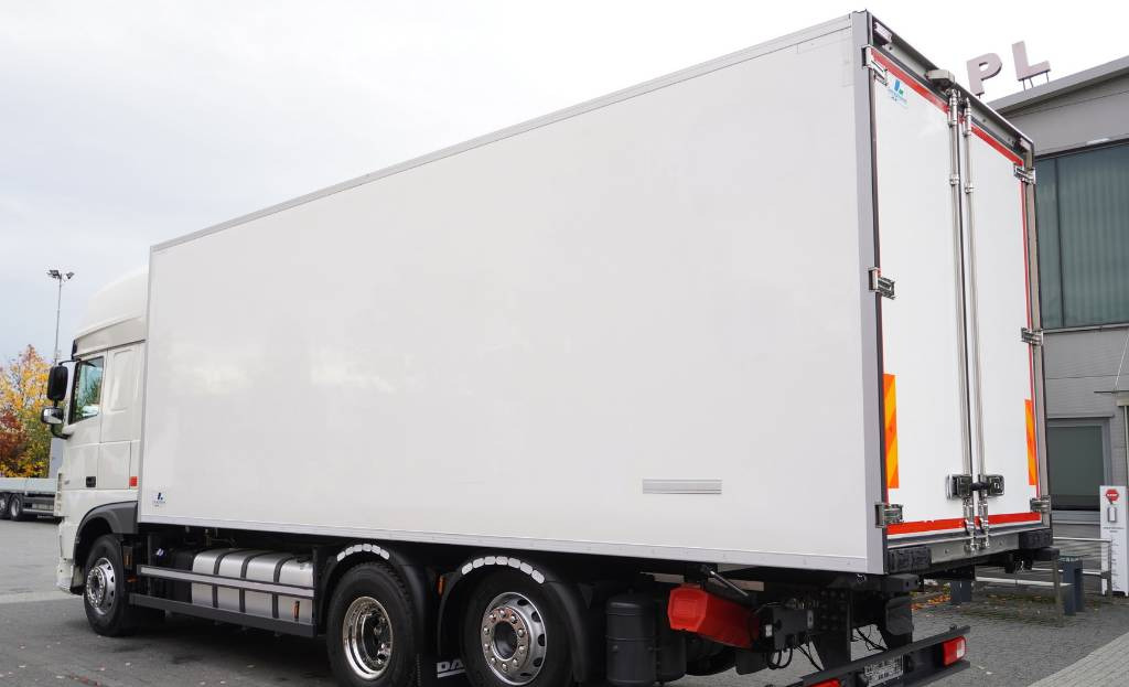 DAF XF 450 6×2 E6 / Refrigerator Lacapitaine / ATP/FRC to 2027 / 18 pallets - 냉동탑차 : 사진 5 DAF XF 450 6×2 E6 / Refrigerator Lacapitaine / ATP/FRC to 2027 / 18 pallets - 냉동탑차 : 사진 5