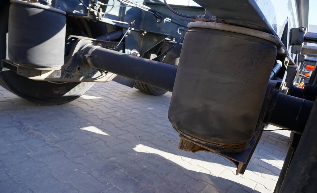 Fruehauf Trailer BDF (NEW) 6,000 km !!! - 컨테이너 운반 장치/ 스와프 보디 트레일러 : 사진 4 Fruehauf Trailer BDF (NEW) 6,000 km !!! - 컨테이너 운반 장치/ 스와프 보디 트레일러 : 사진 4
