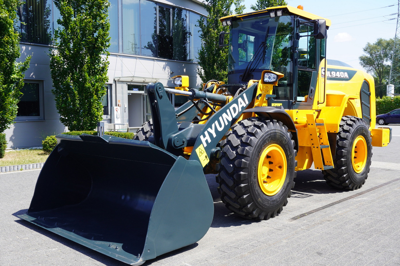 HYUNDAI HL940A articulated loader / year 2021 / weight 13.5t year of production 2021 - 휠 로더 : 사진 4 HYUNDAI HL940A articulated loader / year 2021 / weight 13.5t year of production 2021 - 휠 로더 : 사진 4