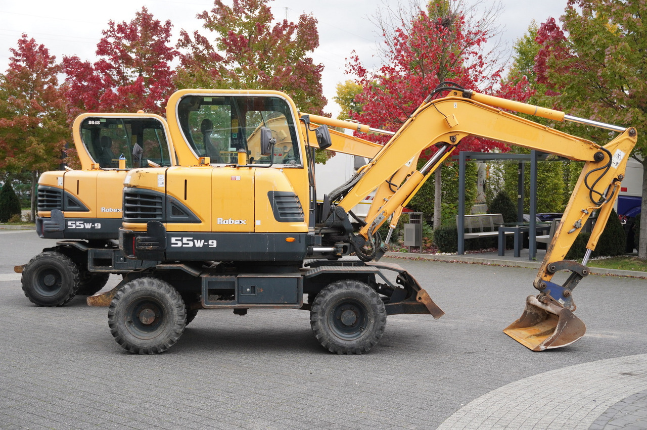 Hyundai Robex 55W-9 Wheeled Excavator 5.5t / 2pcs - 미니 굴삭기 : 사진 3 Hyundai Robex 55W-9 Wheeled Excavator 5.5t / 2pcs - 미니 굴삭기 : 사진 3
