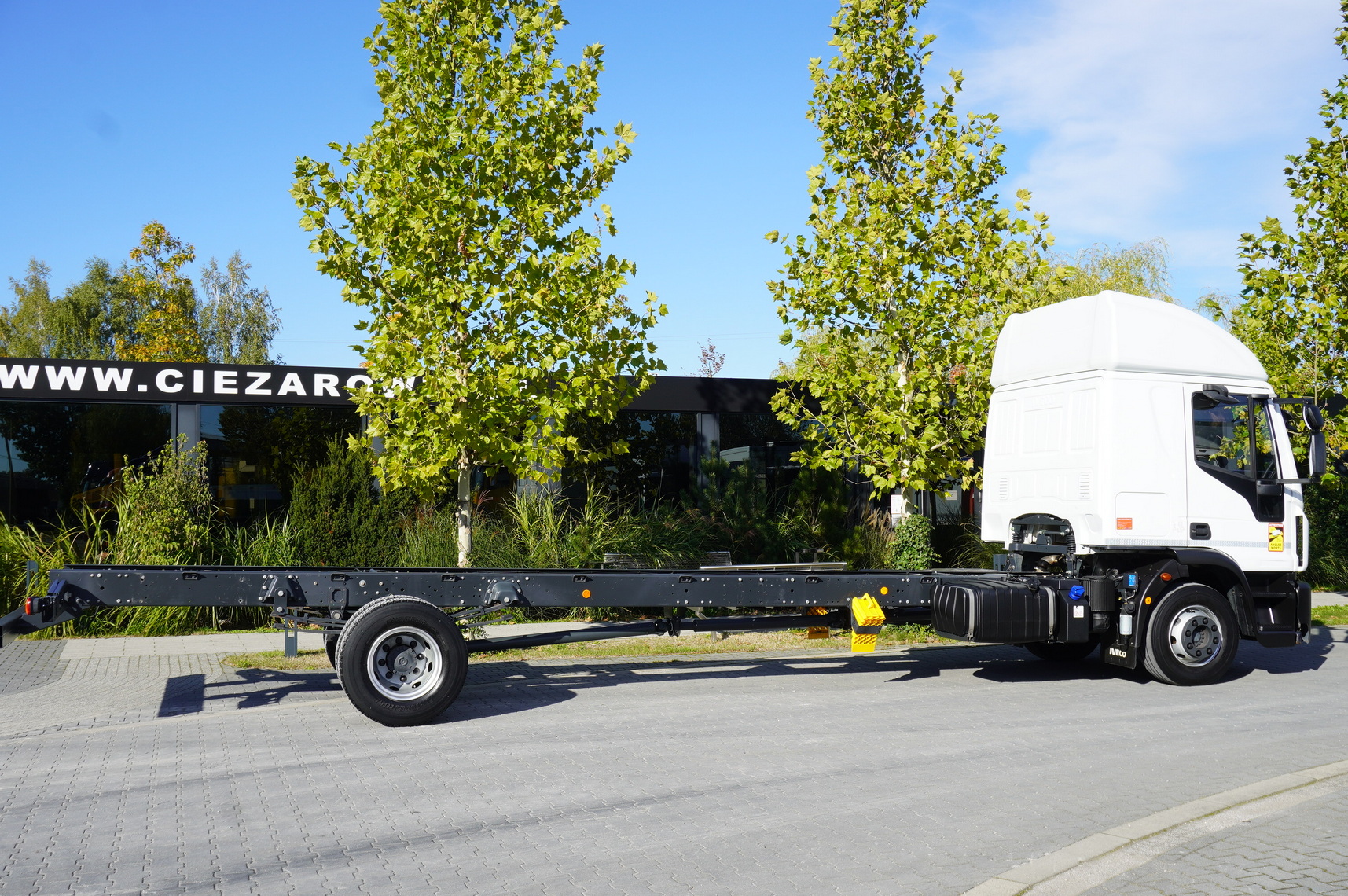 IVECO Eurocargo 140e19 4×2 E6 Glob / ADR / frame 8,1m - 캡 새시 트럭 : 사진 3 IVECO Eurocargo 140e19 4×2 E6 Glob / ADR / frame 8,1m - 캡 새시 트럭 : 사진 3