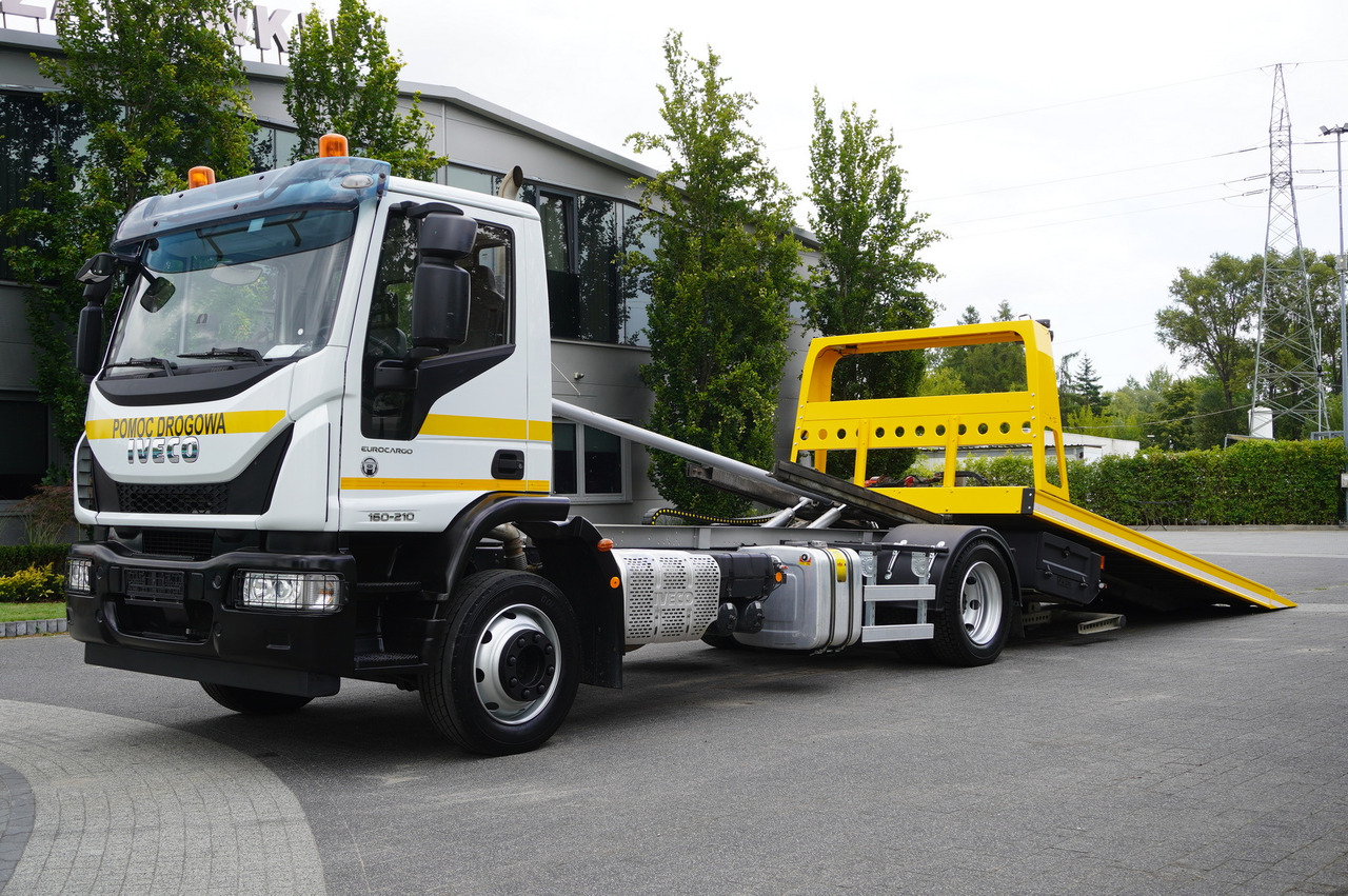IVECO Eurocargo 160-210 / 75,000 km! / OMARS lowered tow truck platform / Fork - 견인 트럭 : 사진 4 IVECO Eurocargo 160-210 / 75,000 km! / OMARS lowered tow truck platform / Fork - 견인 트럭 : 사진 4