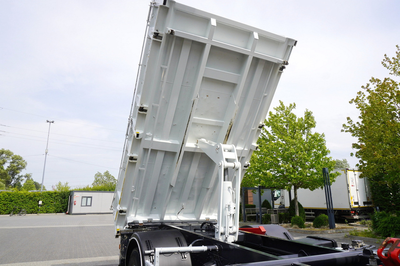 덤프트럭, 크레인 트럭 IVECO Eurocargo 160-250 / Fassi F95 crane / 120 tho. km / 3-sided tipper : 사진 15