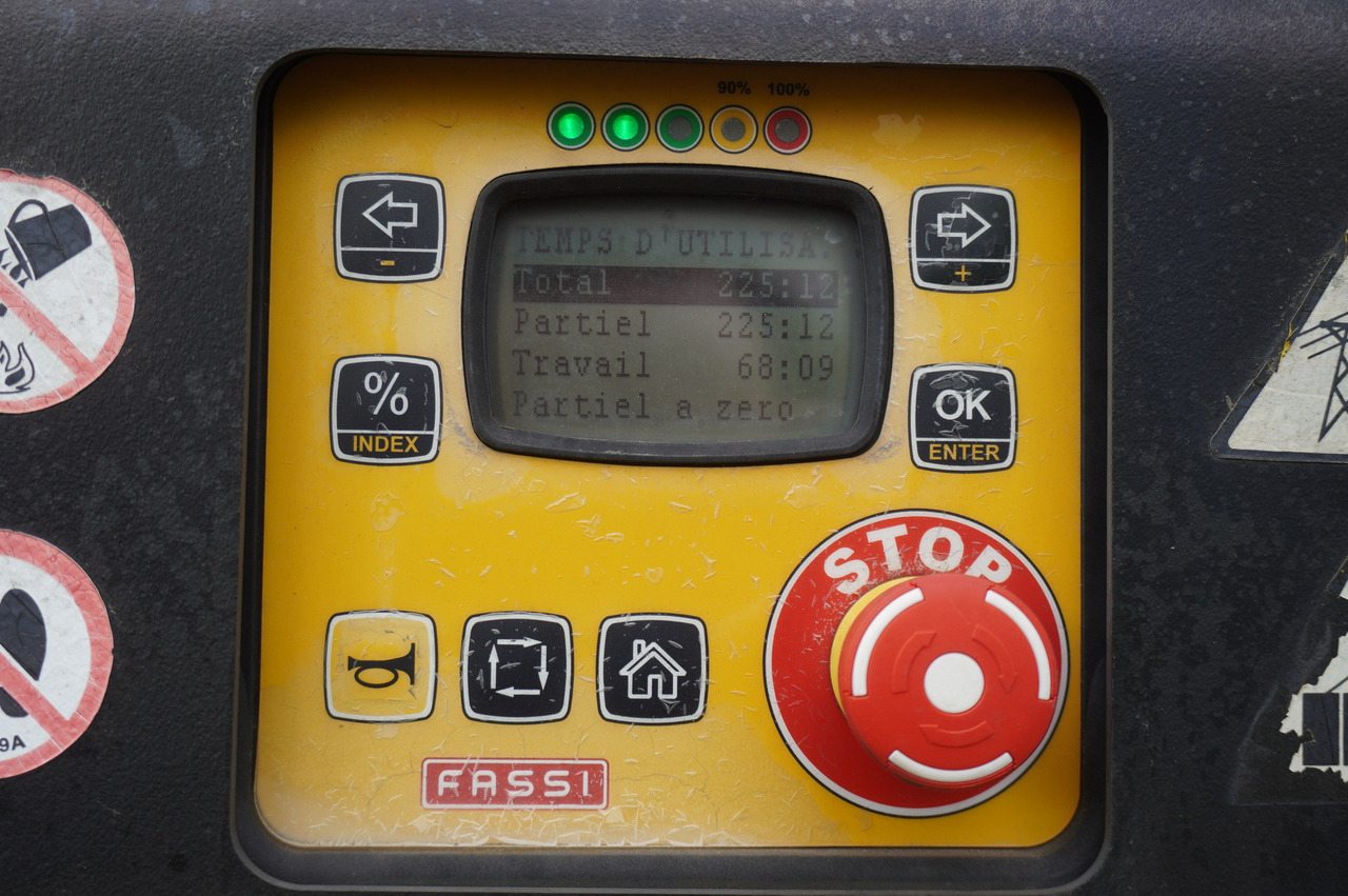 IVECO STRALIS 19.310 E6 / Flatbed 19 EPAL / FASSI F135 / 225 MTH! / 5.7 T - 드롭사이드/ 플랫베드 트럭, 크레인 트럭 : 사진 2 IVECO STRALIS 19.310 E6 / Flatbed 19 EPAL / FASSI F135 / 225 MTH! / 5.7 T - 드롭사이드/ 플랫베드 트럭, 크레인 트럭 : 사진 2