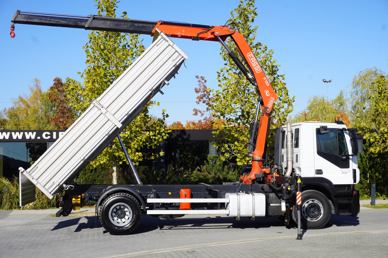리스 IVECO Stralis 310 E6 / NEW 3-sided tipper / Fassi F135 crane with remote control IVECO Stralis 310 E6 / NEW 3-sided tipper / Fassi F135 crane with remote control : 사진 12