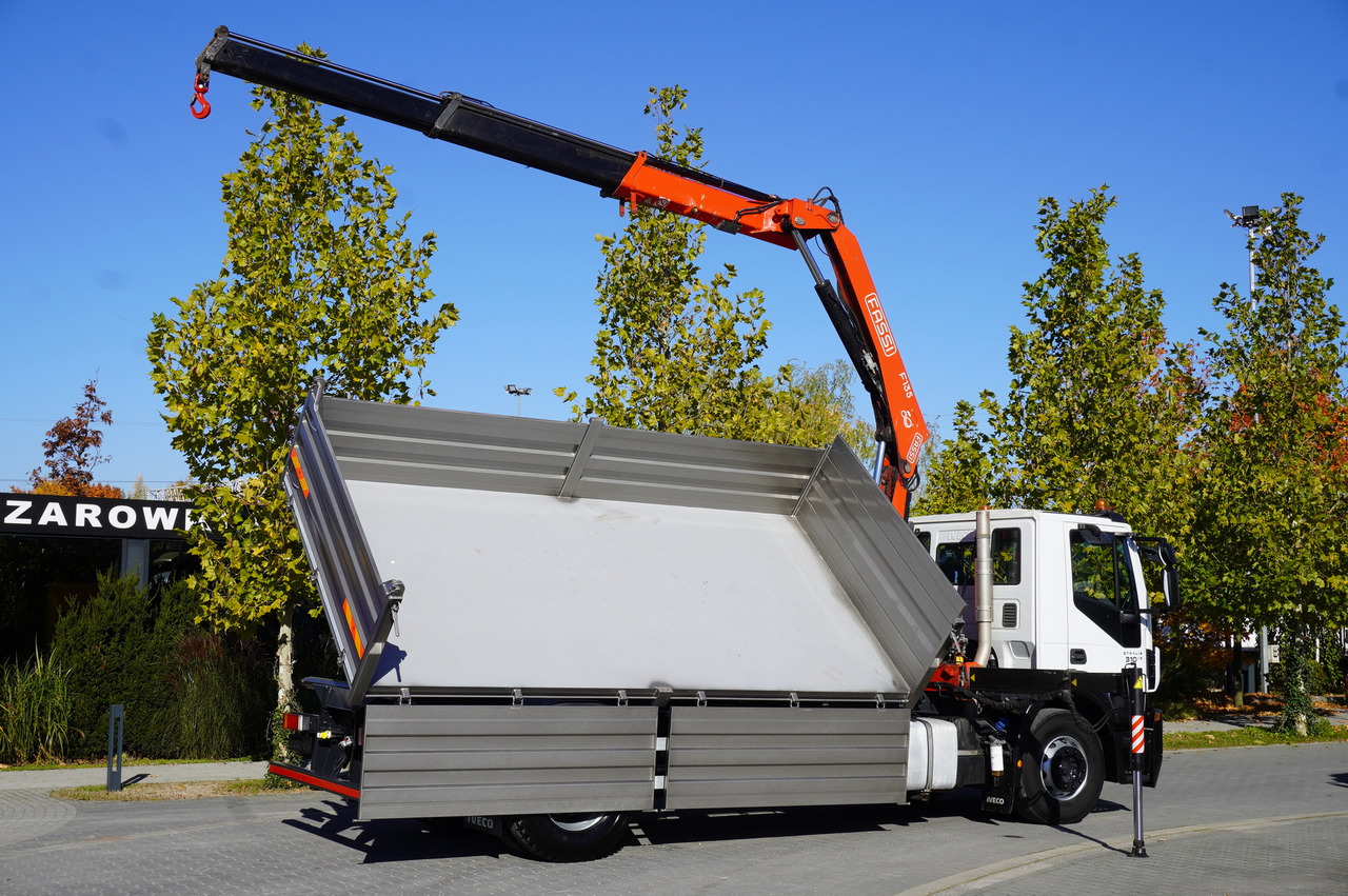 리스 IVECO Stralis 310 E6 / NEW 3-sided tipper / Fassi F135 crane with remote control IVECO Stralis 310 E6 / NEW 3-sided tipper / Fassi F135 crane with remote control : 사진 16
