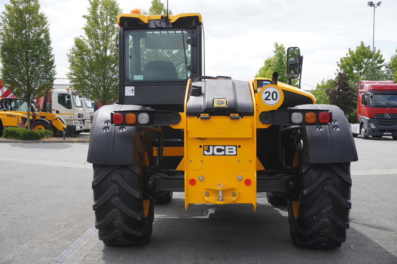 JCB 526-56 AGRI Plus / 5.6 m telescopic loader / joystick - 망원형 휠 로더 : 사진 4 JCB 526-56 AGRI Plus / 5.6 m telescopic loader / joystick - 망원형 휠 로더 : 사진 4