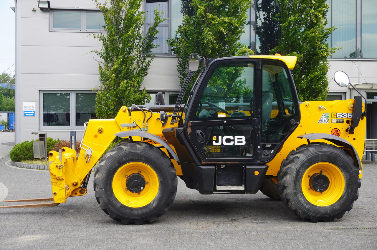 JCB 535-95 / 3.5 T / range 9.5 m / joystick / 2021 - 망원형 휠 로더 : 사진 4 JCB 535-95 / 3.5 T / range 9.5 m / joystick / 2021 - 망원형 휠 로더 : 사진 4