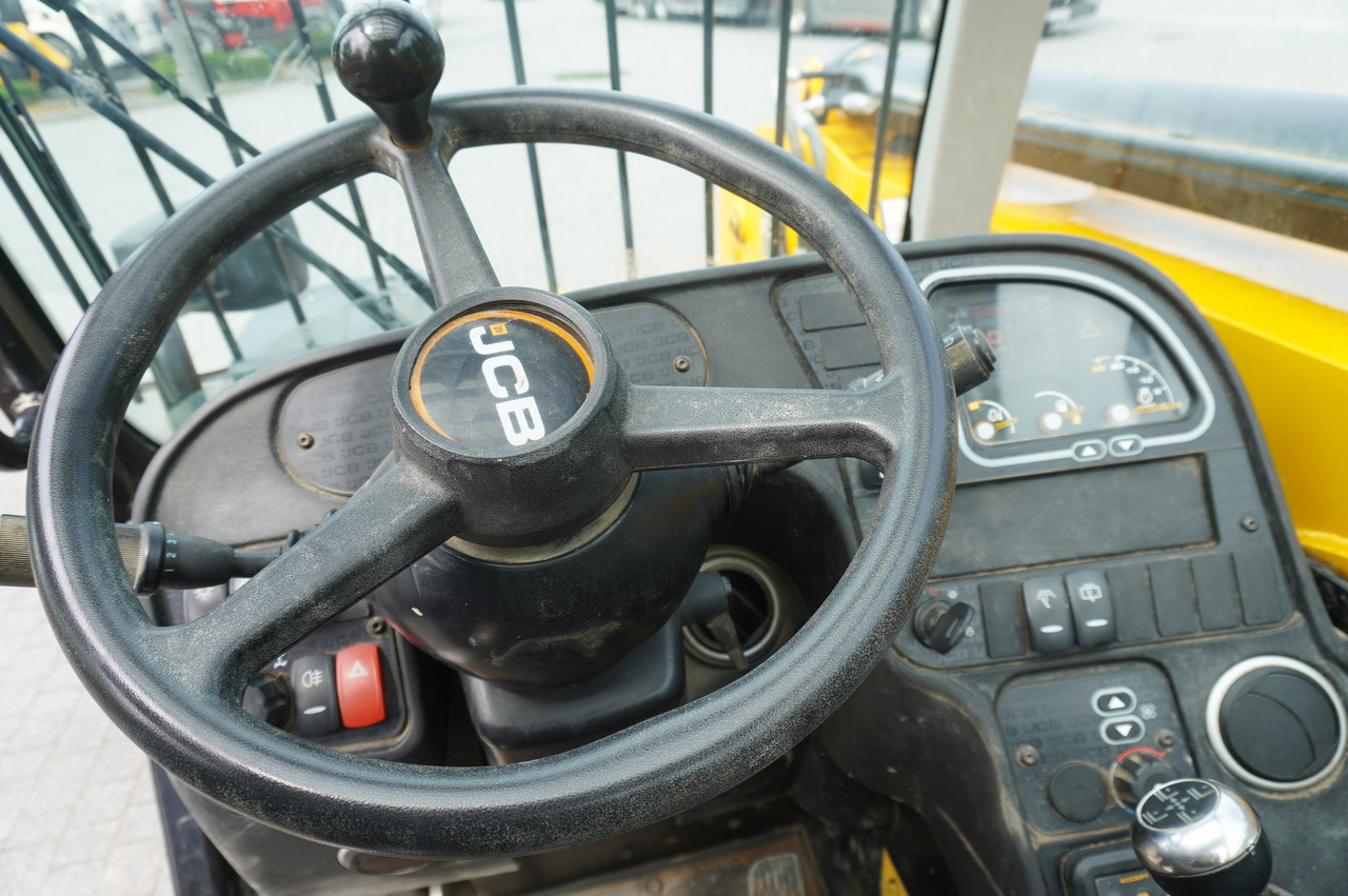 망원형 휠 로더 JCB 535-95 / 3.5 T / range 9.5 m / joystick / 2021 : 사진 25