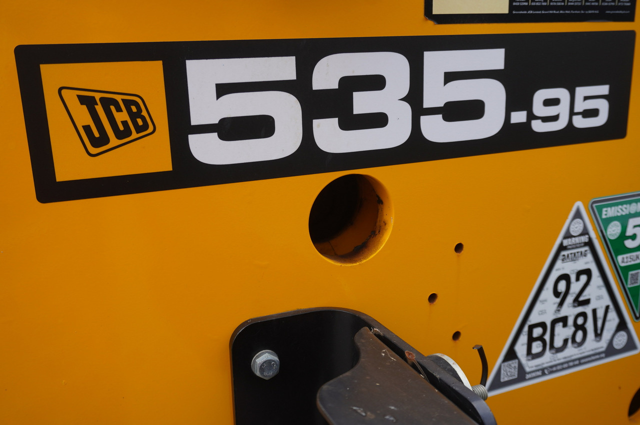 망원형 휠 로더 JCB 535-95 / 3.5 T / range 9.5 m / joystick / 2021 : 사진 10
