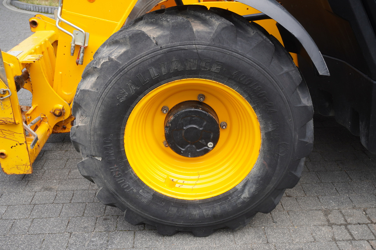 망원형 휠 로더 JCB 535-95 / 3.5 T / range 9.5 m / joystick / 2021 : 사진 28