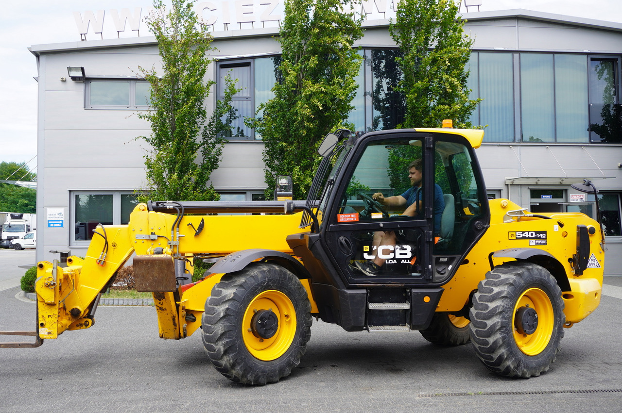 망원형 휠 로더 JCB 540-140 telescopic loader / 14 m range / 1800 MTH : 사진 11 망원형 휠 로더 JCB 540-140 telescopic loader / 14 m range / 1800 MTH : 사진 11