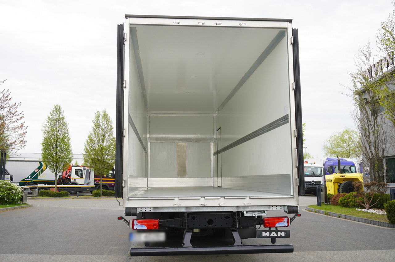 MAN New MAN TGX 26.400 / New Isotherm Plandex 23 Pallets / Warranty - 박스 트럭 : 사진 4 MAN New MAN TGX 26.400 / New Isotherm Plandex 23 Pallets / Warranty - 박스 트럭 : 사진 4