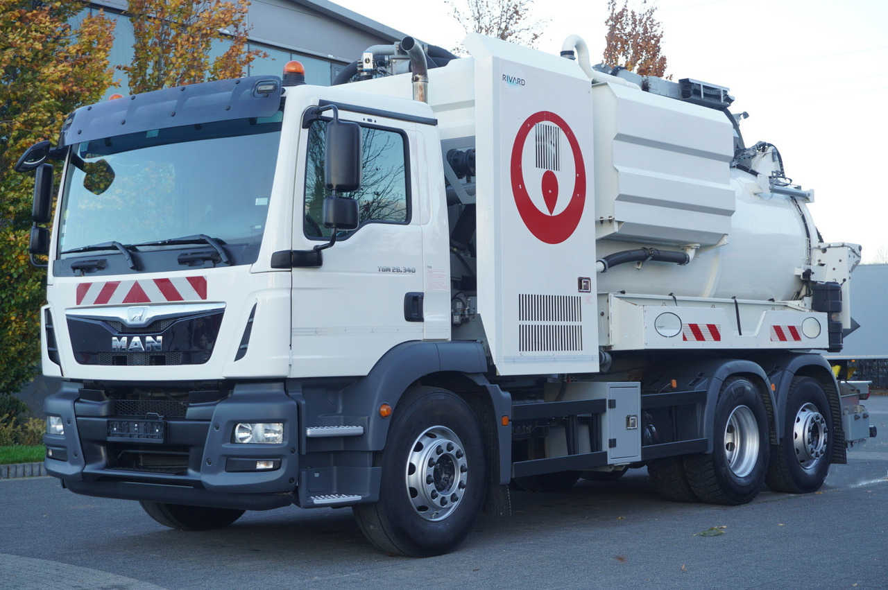 MAN TGM 26.340 E6 / RIVARD sewage cleaner 11.8 m3 / 170 tho. km / steered axle - 진공 흡입 트럭 : 사진 2 MAN TGM 26.340 E6 / RIVARD sewage cleaner 11.8 m3 / 170 tho. km / steered axle - 진공 흡입 트럭 : 사진 2