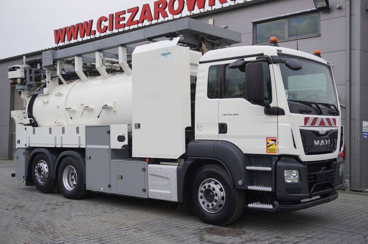 MAN TGS 26.360 E6 / RIVARD sewage cleaner 18 m3 / 180 tho. km / steering axle / 2 units - 진공 흡입 트럭 : 사진 2 MAN TGS 26.360 E6 / RIVARD sewage cleaner 18 m3 / 180 tho. km / steering axle / 2 units - 진공 흡입 트럭 : 사진 2