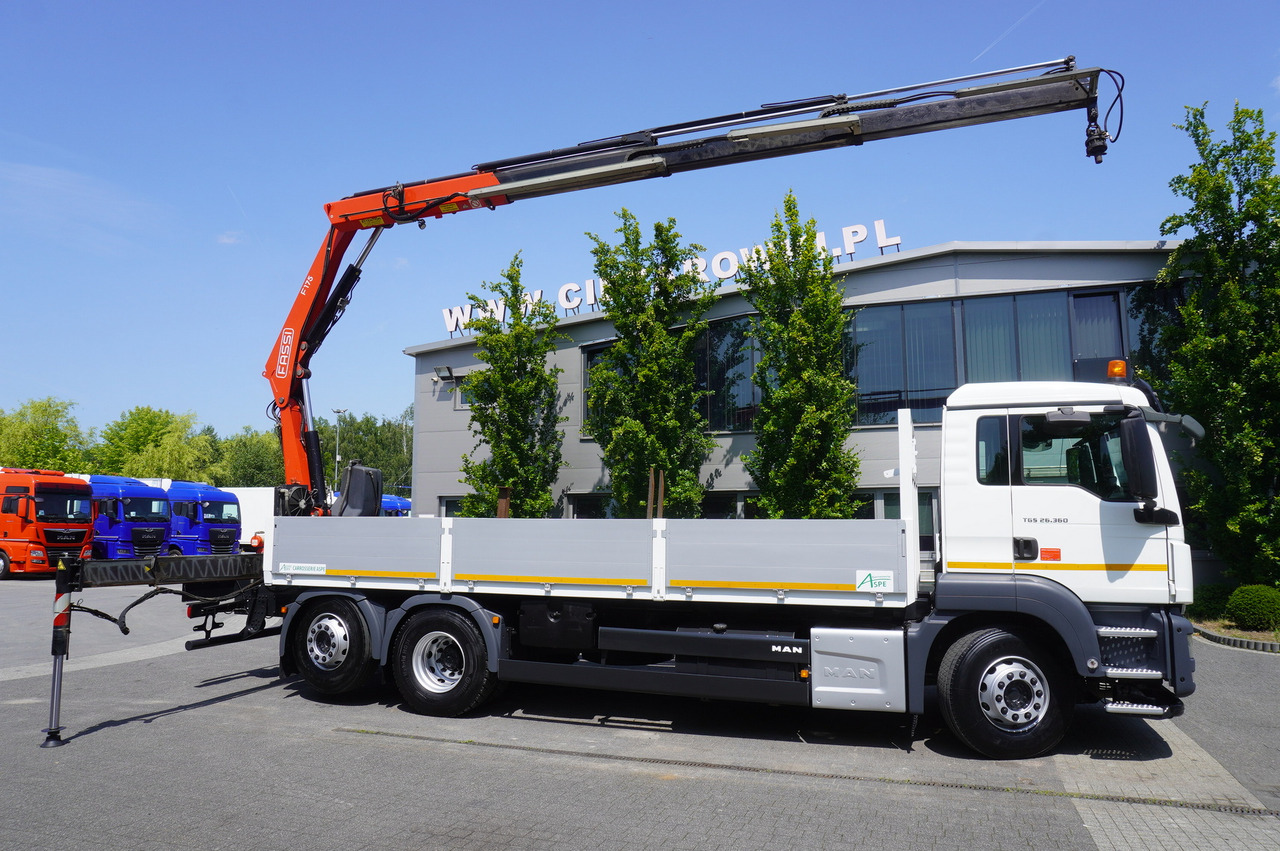 MAN TGS 26.360 Flatbed / Fassi F175 7.7 T / steered 3rd axle - 드롭사이드/ 플랫베드 트럭, 크레인 트럭 : 사진 4 MAN TGS 26.360 Flatbed / Fassi F175 7.7 T / steered 3rd axle - 드롭사이드/ 플랫베드 트럭, 크레인 트럭 : 사진 4
