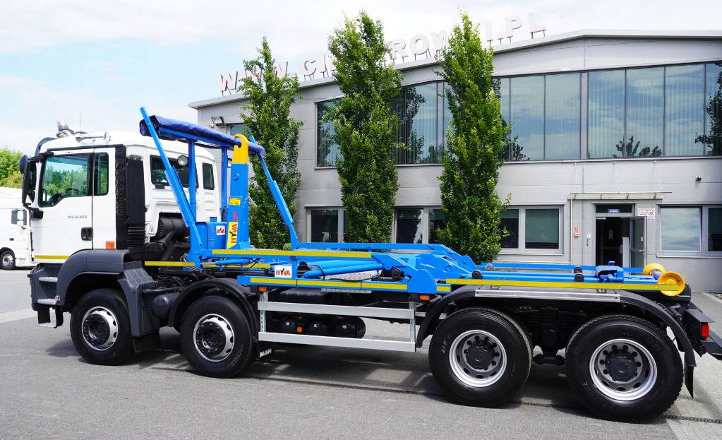 MAN TGS 35.400 8×4 HYVA LIFT 32.56 SE hooklift - 후크 리프트 트럭 : 사진 5 MAN TGS 35.400 8×4 HYVA LIFT 32.56 SE hooklift - 후크 리프트 트럭 : 사진 5