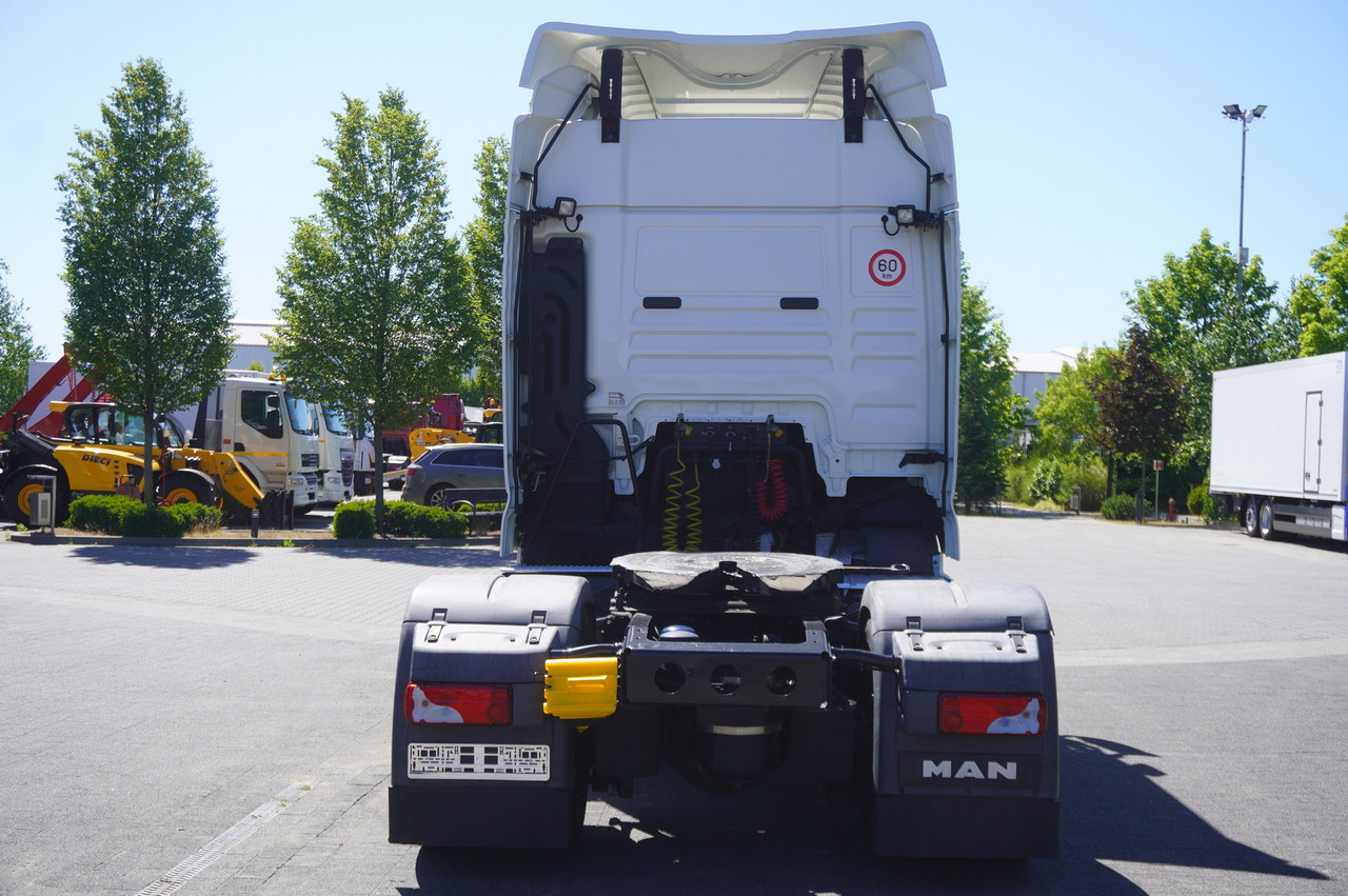 MAN TGX 18.420 tractor unit / 190 tho. km - 트랙터 유닛 : 사진 4 MAN TGX 18.420 tractor unit / 190 tho. km - 트랙터 유닛 : 사진 4
