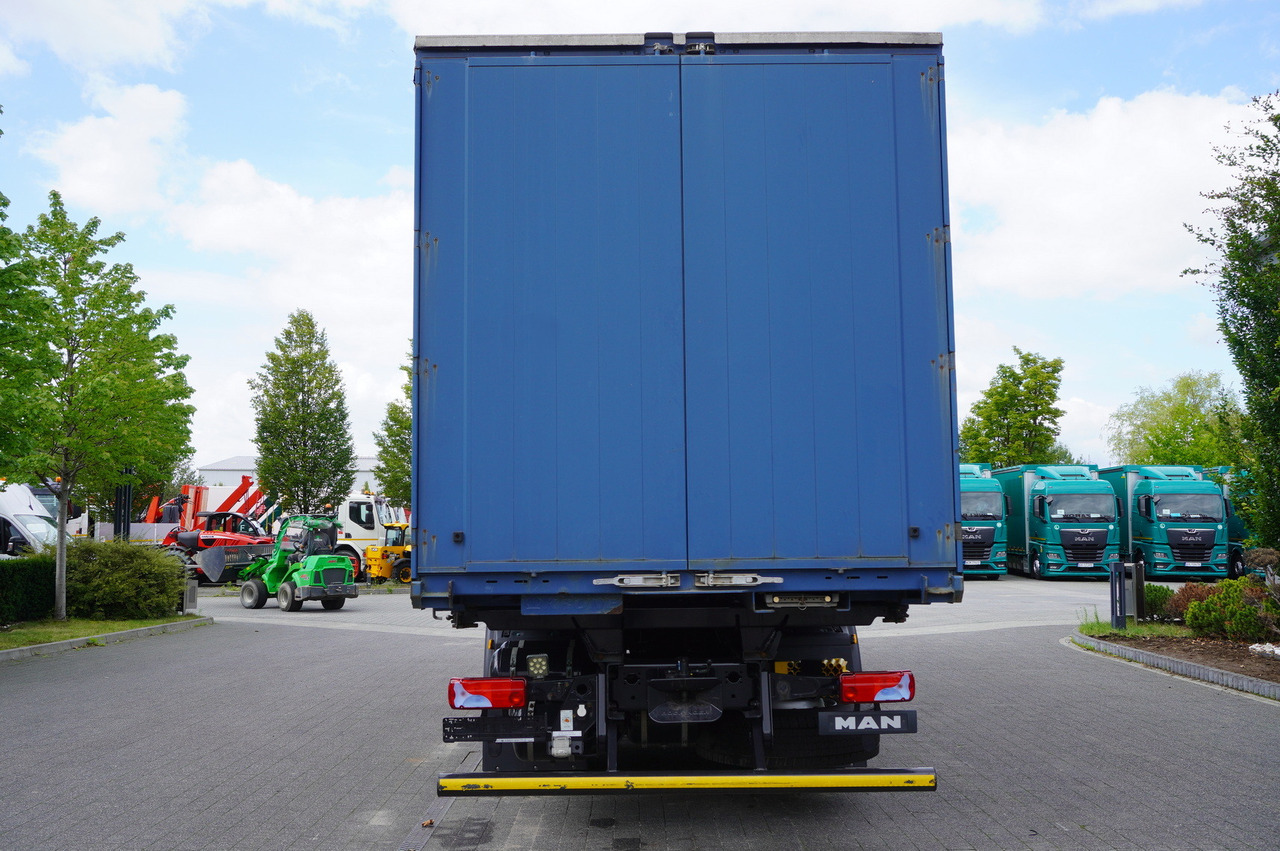 MAN TGX 18.430 / Curtainsider 18 EPAL / Sleeper cab / 2021 / 4 units - 컨테이너 운반 장치/ 스와프 보디 트럭 : 사진 5 MAN TGX 18.430 / Curtainsider 18 EPAL / Sleeper cab / 2021 / 4 units - 컨테이너 운반 장치/ 스와프 보디 트럭 : 사진 5