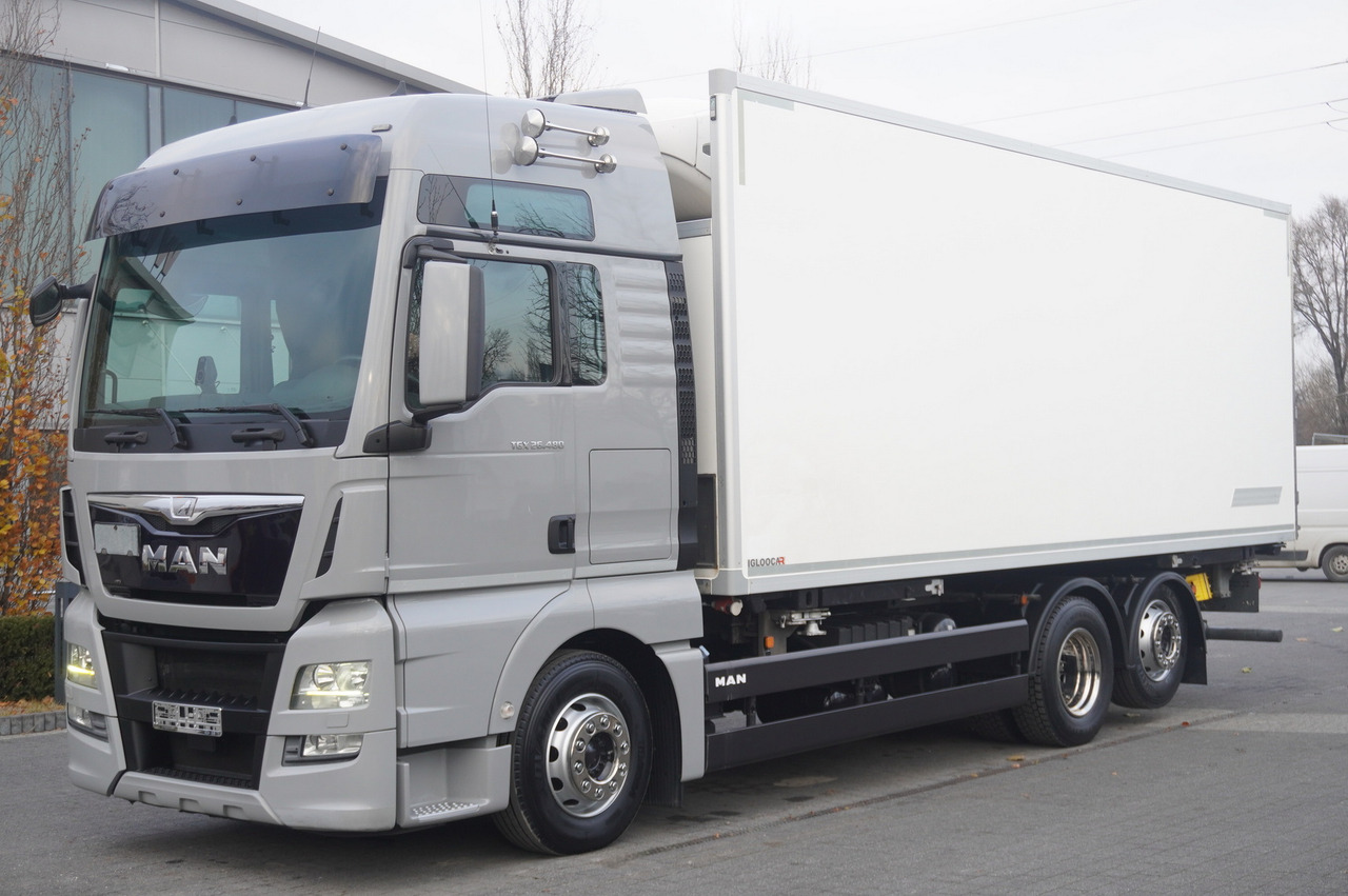 MAN TGX 26.480 / 6x2 / Chłodnia BDF Igloocar 18 palet / Thermoking - 냉동탑차 : 사진 1 MAN TGX 26.480 / 6x2 / Chłodnia BDF Igloocar 18 palet / Thermoking - 냉동탑차 : 사진 1