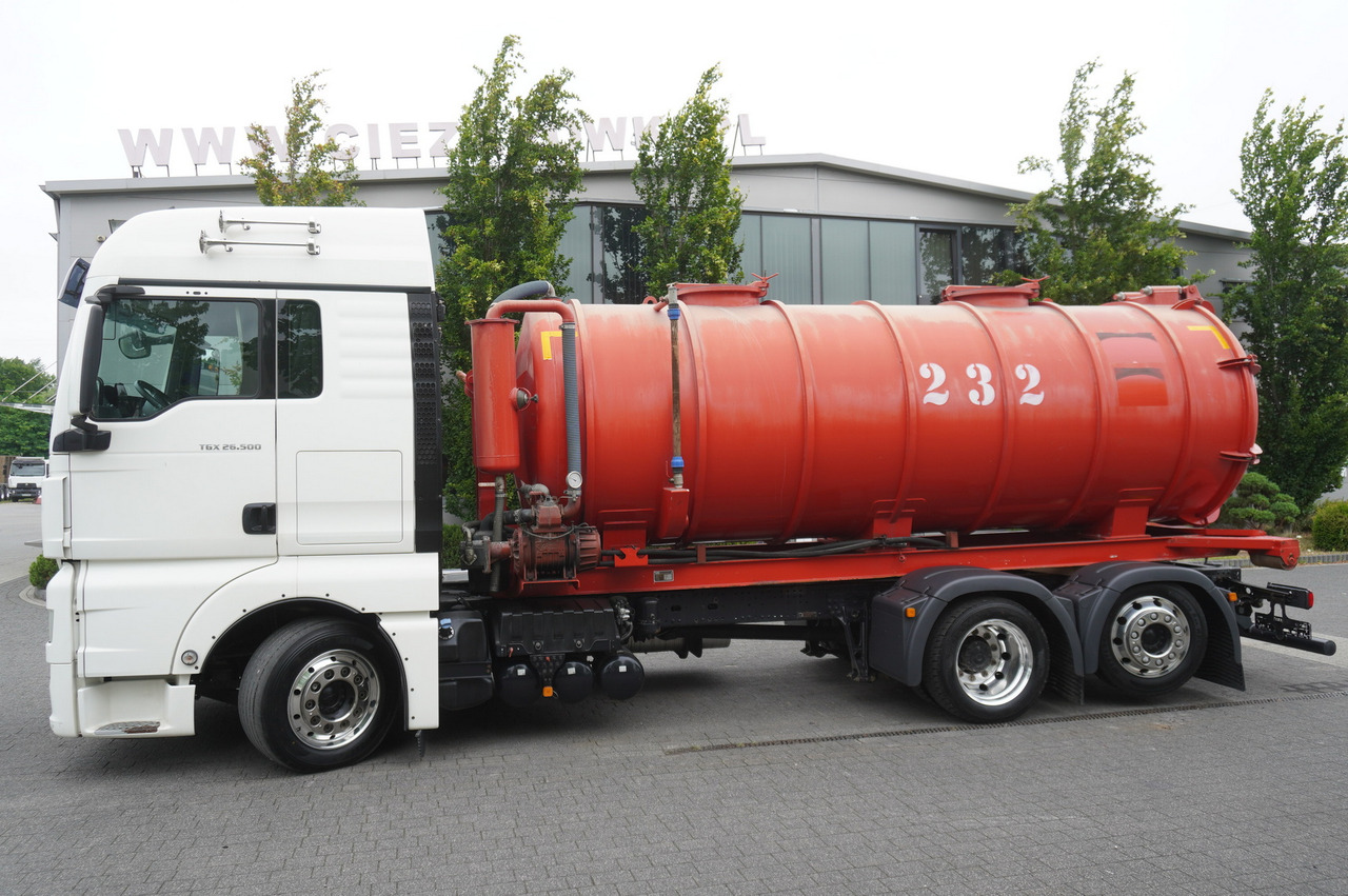 MAN TGX 26.500 / NEW Stal Septic barrel 13000 l / steering 3rd axle - 유조트럭 : 사진 2 MAN TGX 26.500 / NEW Stal Septic barrel 13000 l / steering 3rd axle - 유조트럭 : 사진 2