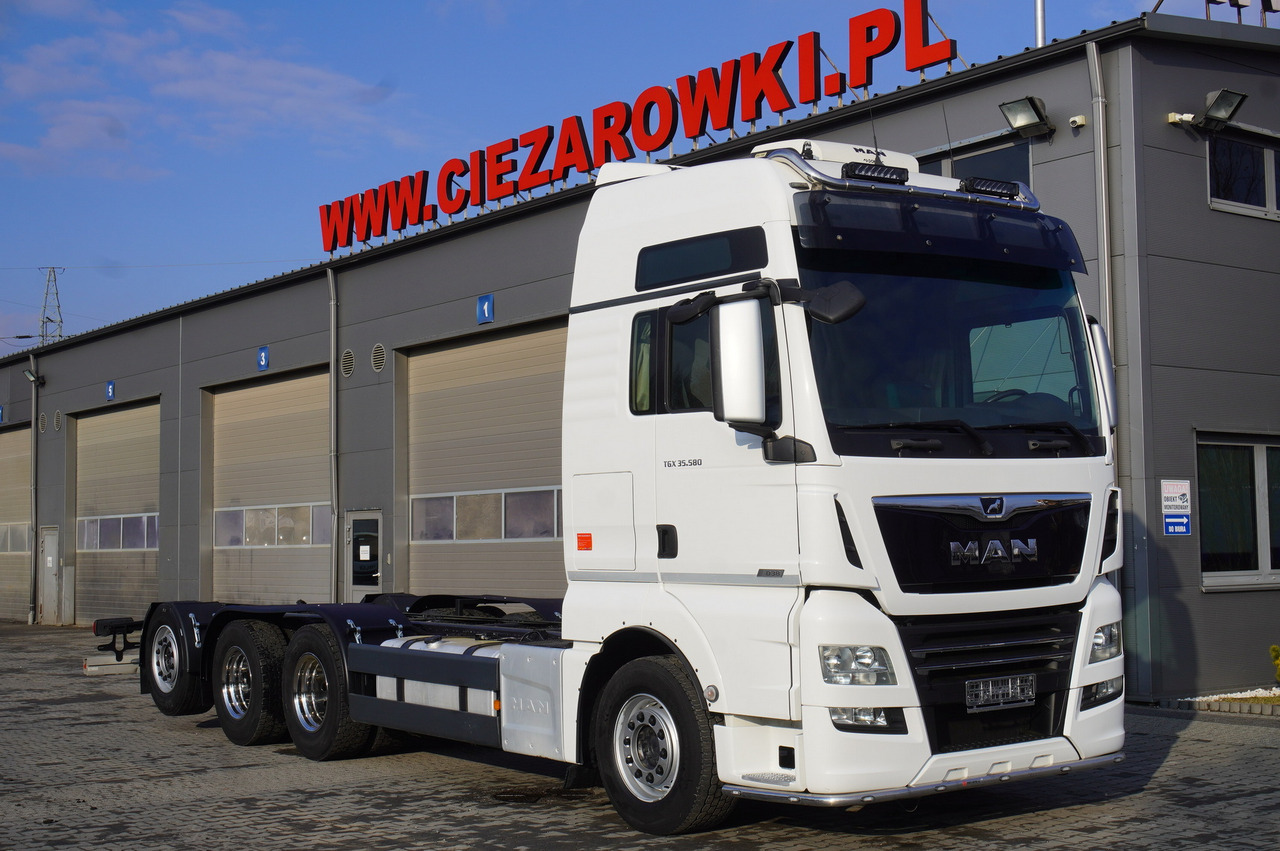 MAN TGX 35.580 E6 8x4/4 - 8.8m chassis frame - 크레인 트럭 : 사진 1 MAN TGX 35.580 E6 8x4/4 - 8.8m chassis frame - 크레인 트럭 : 사진 1