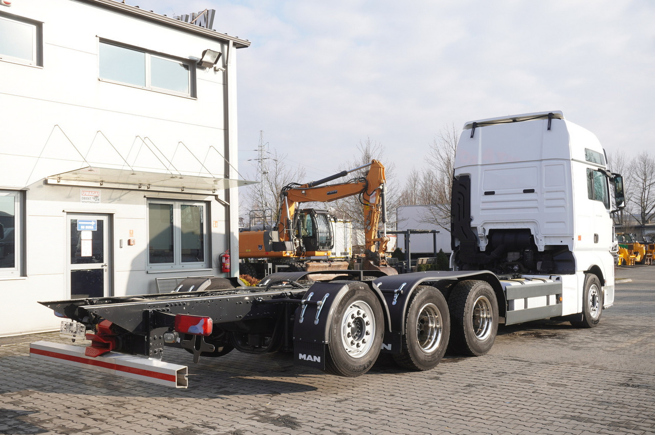 MAN TGX 35.580 E6 8x4/4 - 8.8m chassis frame - 크레인 트럭 : 사진 5 MAN TGX 35.580 E6 8x4/4 - 8.8m chassis frame - 크레인 트럭 : 사진 5