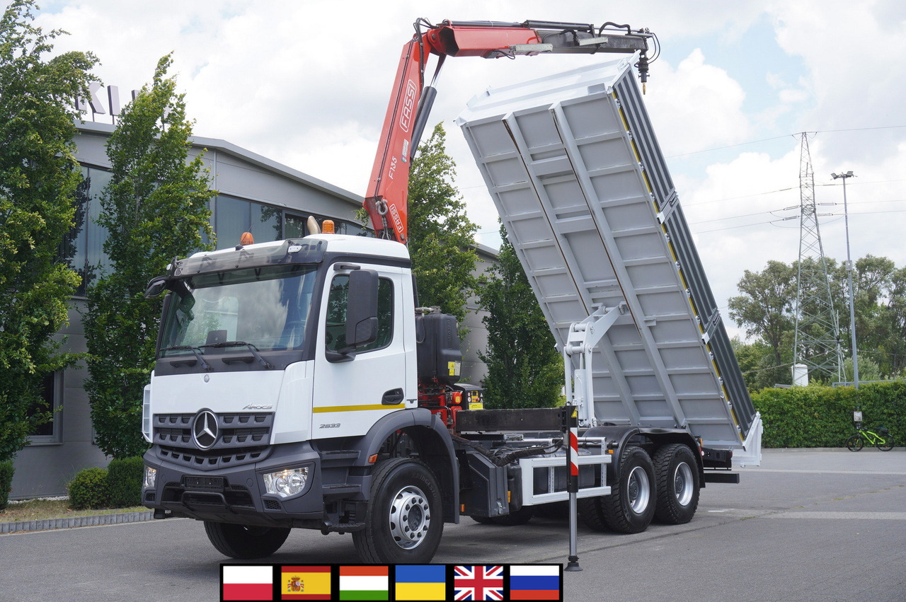 MERCEDES-BENZ AROCS 2633 6x4 / 5.5 T crane FASSI F135 / Tipper 15 EPAL - 드롭사이드/ 플랫베드 트럭, 크레인 트럭 : 사진 1 MERCEDES-BENZ AROCS 2633 6x4 / 5.5 T crane FASSI F135 / Tipper 15 EPAL - 드롭사이드/ 플랫베드 트럭, 크레인 트럭 : 사진 1