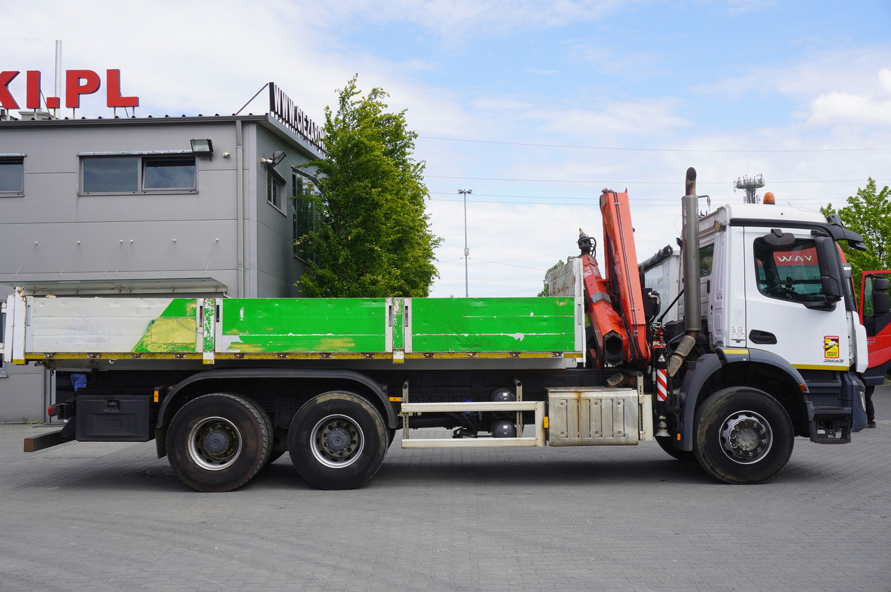MERCEDES-BENZ AROCS 2633 6x4 / 5.5 T crane FASSI F135 / Tipper 15 EPAL - 드롭사이드/ 플랫베드 트럭, 크레인 트럭 : 사진 5 MERCEDES-BENZ AROCS 2633 6x4 / 5.5 T crane FASSI F135 / Tipper 15 EPAL - 드롭사이드/ 플랫베드 트럭, 크레인 트럭 : 사진 5