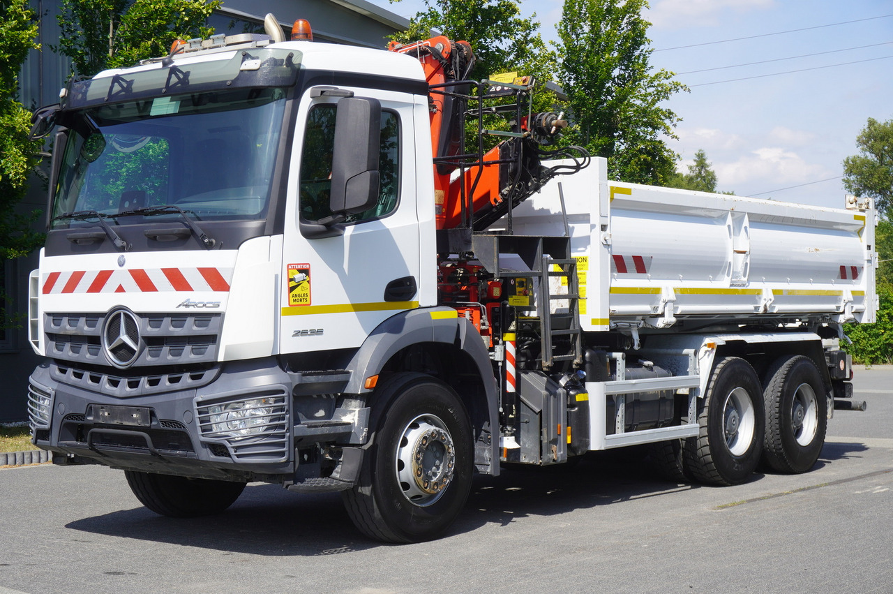 MERCEDES-BENZ AROCS 2636 / Fassi F155A.0.22 crane 6t / 120 tho. km / 3-sided dump truck / 2 x Bordmatic - 드롭사이드/ 플랫베드 트럭, 크레인 트럭 : 사진 3 MERCEDES-BENZ AROCS 2636 / Fassi F155A.0.22 crane 6t / 120 tho. km / 3-sided dump truck / 2 x Bordmatic - 드롭사이드/ 플랫베드 트럭, 크레인 트럭 : 사진 3