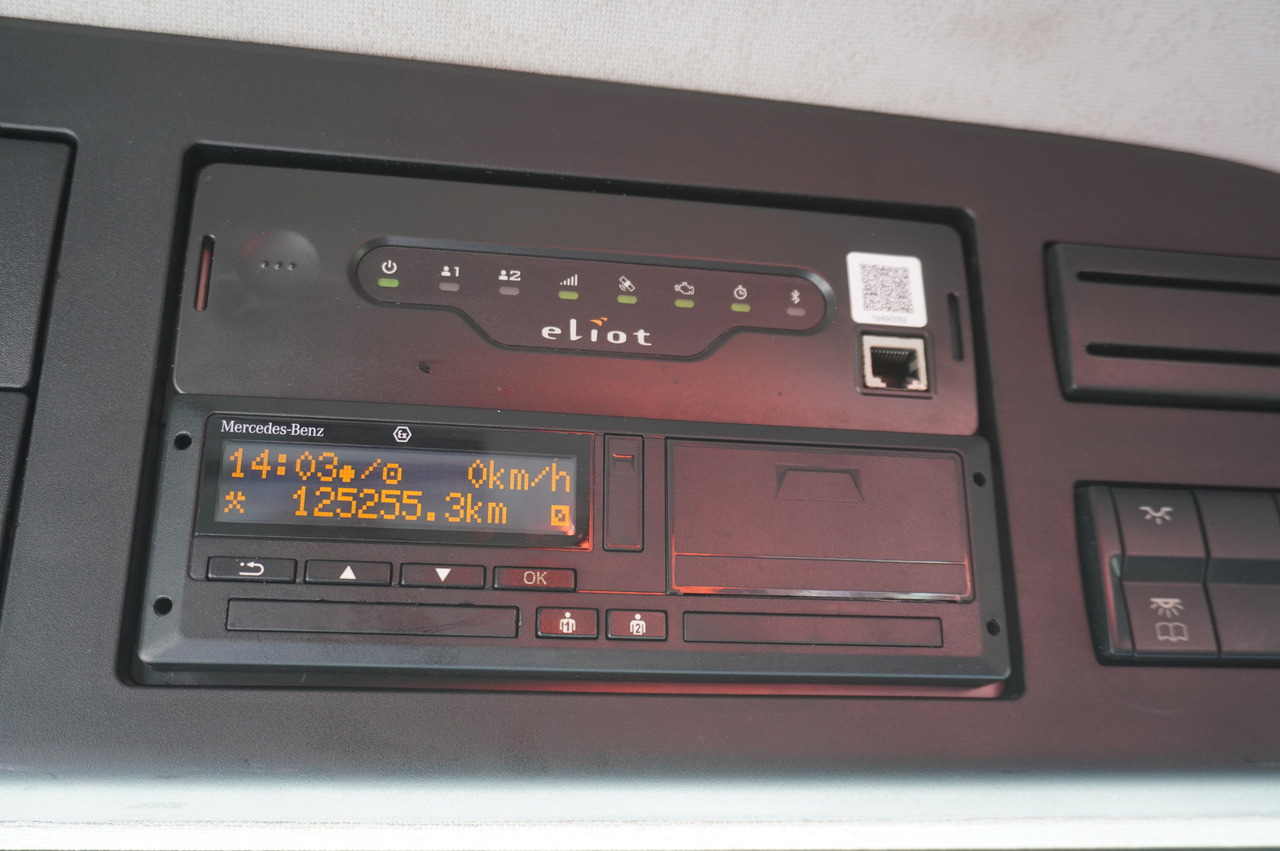 MERCEDES-BENZ AROCS 2636 / Fassi F155A.0.22 crane 6t / 120 tho. km / 3-sided dump truck / 2 x Bordmatic - 크레인 트럭 : 사진 2 MERCEDES-BENZ AROCS 2636 / Fassi F155A.0.22 crane 6t / 120 tho. km / 3-sided dump truck / 2 x Bordmatic - 크레인 트럭 : 사진 2