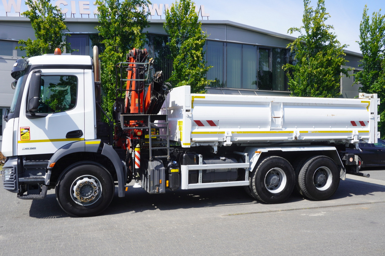 MERCEDES-BENZ AROCS 2636 / Fassi F155A.0.22 crane 6t / 120 tho. km / 3-sided dump truck / 2 x Bordmatic - 드롭사이드/ 플랫베드 트럭, 크레인 트럭 : 사진 4 MERCEDES-BENZ AROCS 2636 / Fassi F155A.0.22 crane 6t / 120 tho. km / 3-sided dump truck / 2 x Bordmatic - 드롭사이드/ 플랫베드 트럭, 크레인 트럭 : 사진 4